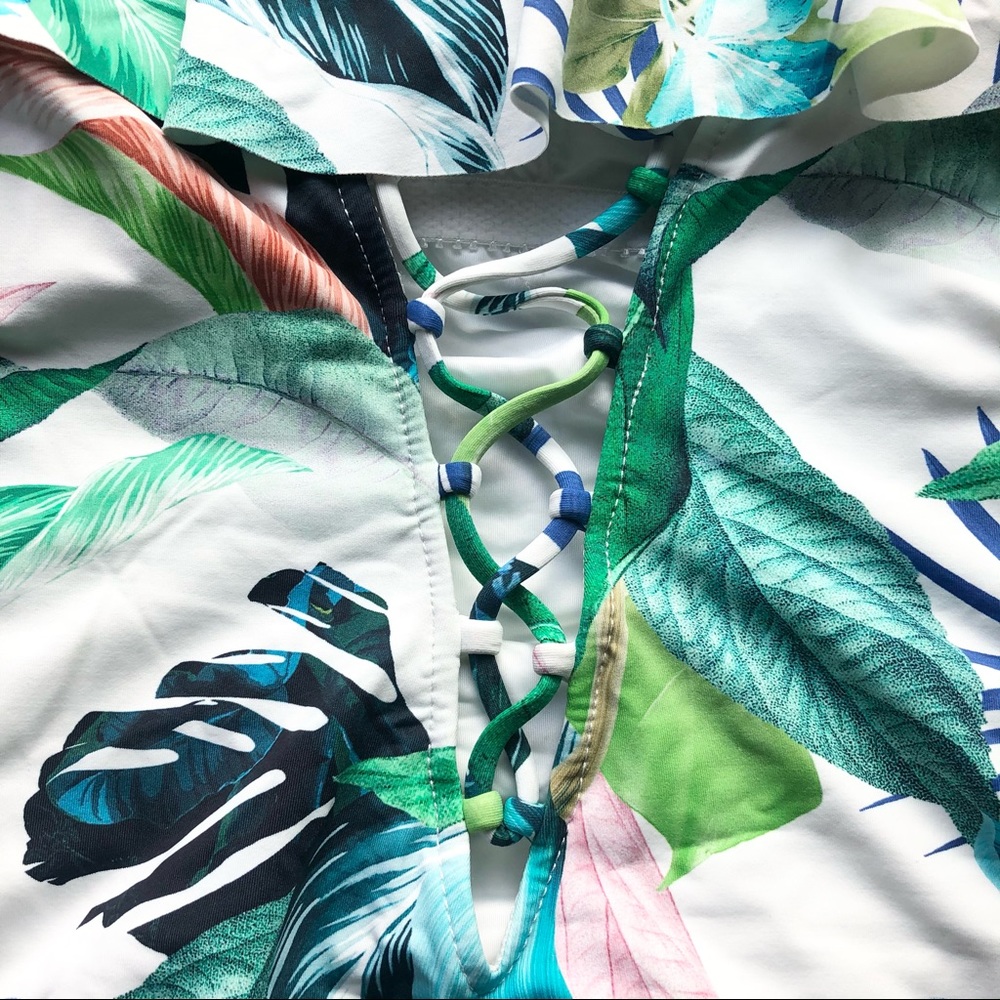 NEW La Blanca one piece swimsuit -white/green - Picture 5 of 9